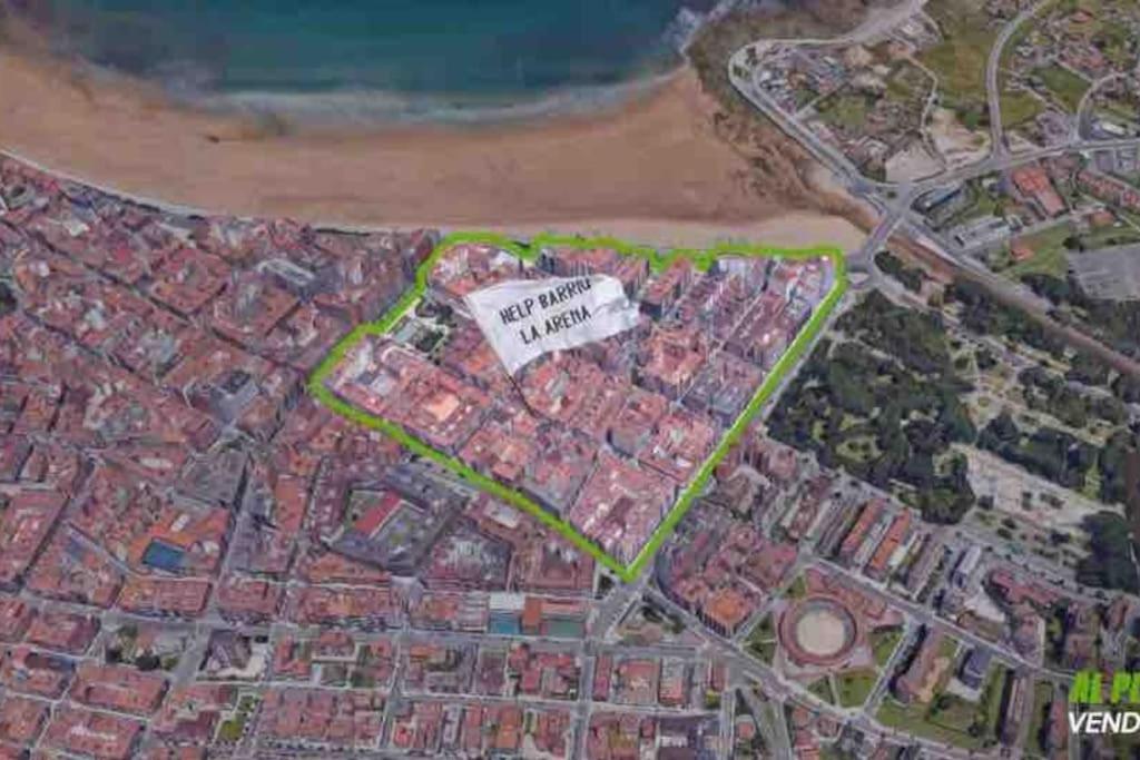 Apartamento A 100Metros De La Playa De San Lorenzo Gijon Bagian luar foto